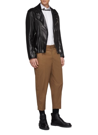 模特儿示范图 - 点击放大 - NEIL BARRETT - 低腰棉质锥形裤