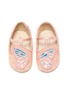 模特儿示范图 - 点击放大 - SOPHIA WEBSTER - 婴儿款蝴蝶翅膀刺绣闪粉平底鞋