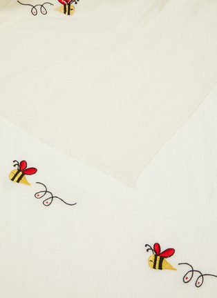细节 - 点击放大 - JANAVI - Bee Fun蜜蜂刺绣美丽诺羊毛围巾