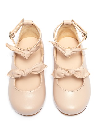 模特儿示范图 - 点击放大 - CHLOÉ - 婴儿款蝴蝶结真皮单鞋