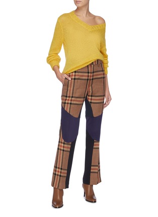 模特儿示范图 - 点击放大 - TOGA ARCHIVES - 拼接设计格纹长裤