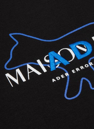  - MAISON KITSUNÉ - x ADER error品牌名称及狐狸图案T恤