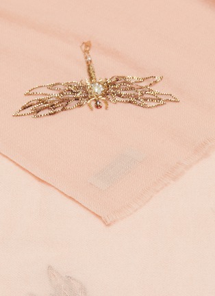细节 - 点击放大 - JANAVI - Sublime Dragonfly人造珍珠仿水晶蜻蜓羊绒围巾