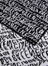 细节 - 点击放大 - BALENCIAGA - Mixed Typo波浪品牌名称天鹅绒围巾