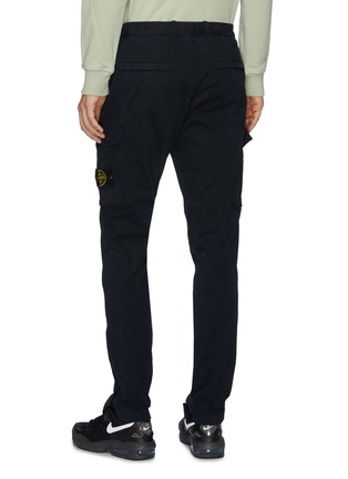 背面 - 点击放大 - STONE ISLAND - 可拆式品牌标志徽章华达呢工装裤