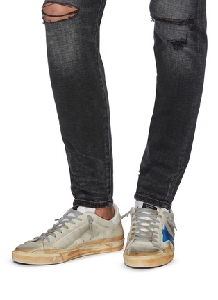 模特儿示范图 - 点击放大 - GOLDEN GOOSE - Superstar做旧感绒面真皮运动鞋