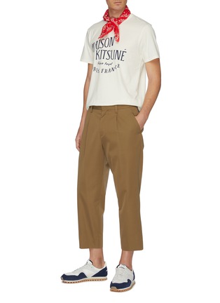模特儿示范图 - 点击放大 - MAISON KITSUNÉ - Polais Royal品牌标志纯棉T恤