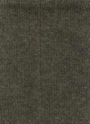 细节 –点击放大 - OYUNA - Travel羊绒针织袜－灰绿色