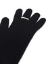 细节 –点击放大 - OYUNA - 戒指装饰羊绒针织手套－黑色