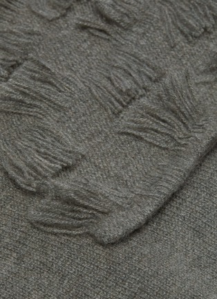 细节 –点击放大 - OYUNA - Seren流苏羊绒针织枕套－灰绿色