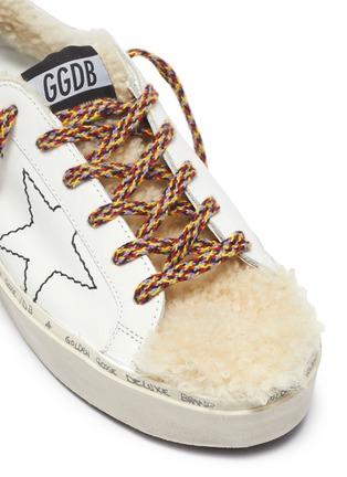 细节 - 点击放大 - GOLDEN GOOSE - 拼接设计仿皮毛车缝线五角星厚底真皮运动鞋