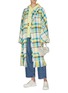 模特儿示范图 - 点击放大 - MIRA MIKATI - 包裹式趣味图案腰带流苏格纹纯棉大衣