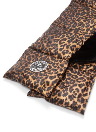 细节 - 点击放大 - HEURUEH - 豹纹绗缝夹棉填充围巾