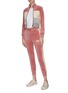 模特儿示范图 - 点击放大 - FILA X 3.1 PHILLIP LIM - 拼色条纹LOGO休闲裤