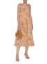 模特示范图 - 点击放大 - ZIMMERMANN - ZINNIA系带木耳边花卉图案褶裥棉混丝连衣裙