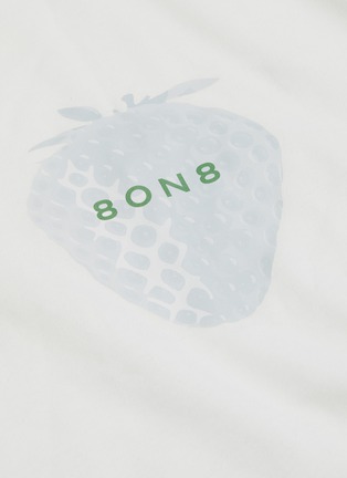  - 8ON8 - 品牌名称草莓图案T恤