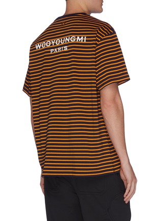 背面 - 点击放大 - WOOYOUNGMI - 品牌名称印花及徽章拼色条纹纯棉T恤