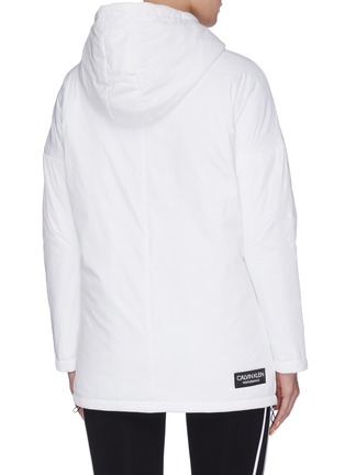 背面 - 点击放大 - CALVIN KLEIN PERFORMANCE - logo夹棉夹克