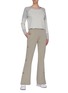模特儿示范图 - 点击放大 - ADIDAS BY STELLA MCCARTNEY - logo微喇叭裤脚口有机棉长裤