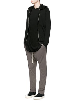 模特儿示范图 - 点击放大 - RICK OWENS DRKSHDW - 纯棉低裆长裤
