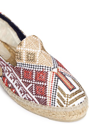 细节 - 点击放大 - MANEBÍ - 'Yucatan' cross stitch canvas espadrilles