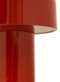 细节 –点击放大 - FLOS - Bellhop 台灯 — 砖红色