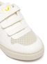 细节 - 点击放大 - VEJA - V-10幼儿款魔术贴搭带拼接设计V字拼贴真皮运动鞋