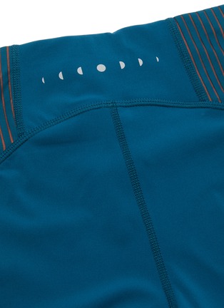 品牌标志拼色条纹高腰功能紧身裤展示图