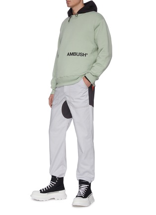 模特儿示范图 - 点击放大 - AMBUSH - 品牌名称纯棉卫衣