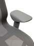 细节 –点击放大 - HERMAN MILLER - COSM 中高靠背人体工学办公椅－碳灰色