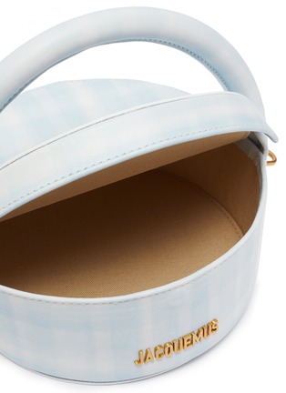 细节 - 点击放大 - JACQUEMUS - La Boite A Gateaux品牌名称拼色格纹真皮盒型手提包