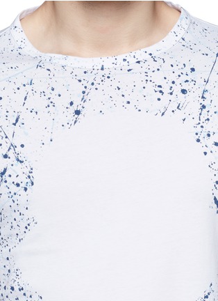 细节 - 点击放大 - MONCLER - 墨点印花纯棉T恤