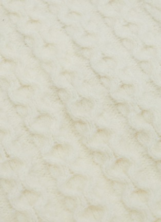 绞花纹短款混小羊驼毛及羊毛针织背心展示图