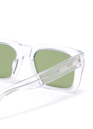 AUGUSTO D形镜框透明板材太阳眼镜展示图