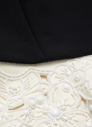 细节 - 点击放大 - VALENTINO GARAVANI - 珠饰点缀拼色下摆混初剪羊毛针织连衣裙