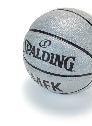 细节 - 点击放大 - SMFK - X SPALDING小号反光篮球