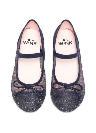 模特儿示范图 - 点击放大 - WINK - SODA POP 儿童款仿水晶点缀蝴蝶结网眼平底鞋