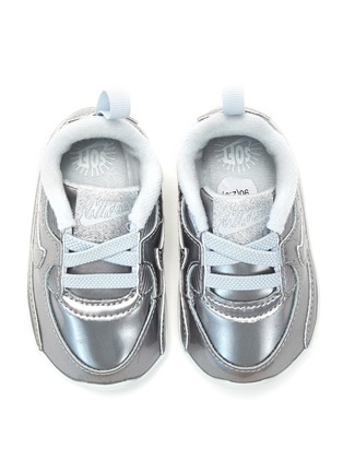 模特儿示范图 - 点击放大 - NIKE - MAX 90幼儿款魔术贴金属感运动鞋