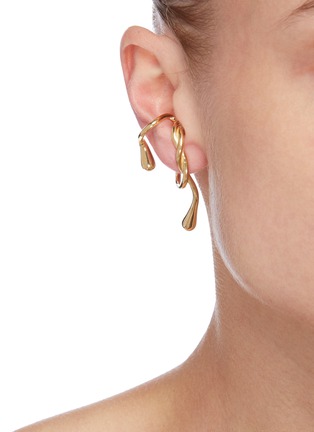 模特儿示范图 - 点击放大 - ANNE MANNS - EILA几何造型24k镀金纯银单只耳环