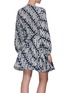 背面 - 点击放大 - RHODE RESORT - EMMA腰带拼色几何图案褶裥纯棉连衣裙
