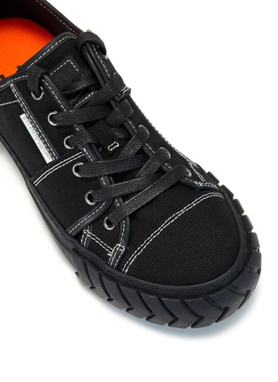 细节 - 点击放大 - BOTH - TYRES轮胎纹鞋底拼色车缝线运动鞋