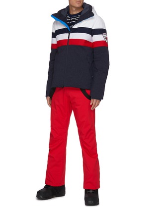 模特儿示范图 - 点击放大 - ROSSIGNOL - logo背带夹棉功能滑雪裤