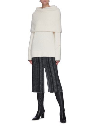 模特儿示范图 - 点击放大 - PROENZA SCHOULER - 一字领搭叠混羊驼毛及羊毛针织衫