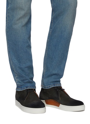 模特儿示范图 - 点击放大 - MAGNANNI - OPANCA系带绒面真皮短靴