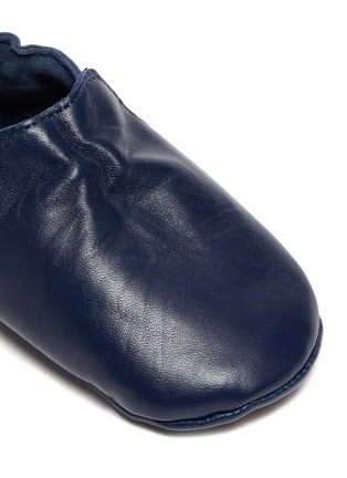 细节 - 点击放大 - PATT'TOUCH - Noa' Elastic Collar Infant Leather Slip-ons
