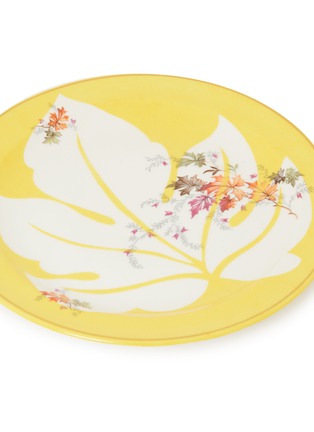 细节 –点击放大 - YATO - 小号手绘楤木叶图案陶瓷餐盘 - 黄色
