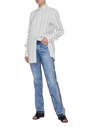 模特儿示范图 - 点击放大 - MAISON MARGIELA - 高腰拼色条纹水洗牛仔裤