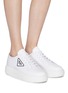 模特儿示范图 - 点击放大 - PRADA - Logo patch low top nylon gabardine sneakers