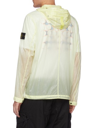 背面 - 点击放大 - STONE ISLAND - 可收纳式透视连帽防风衣
