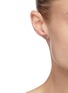 模特儿示范图 - 点击放大 - GAVIRIA - 搪瓷点缀爱心造型18k镀金纯银单只耳钉